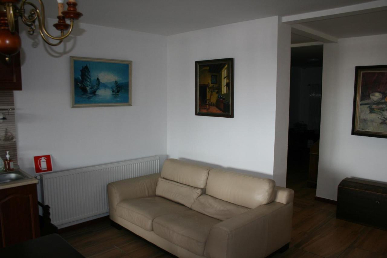 Colev Rooms Focsani Luaran gambar